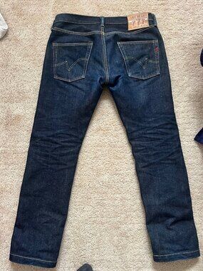 Iron Heart 777 21oz (IH-777S-21) - Actual measurements 35.5 x 30.5 (tag is 33)